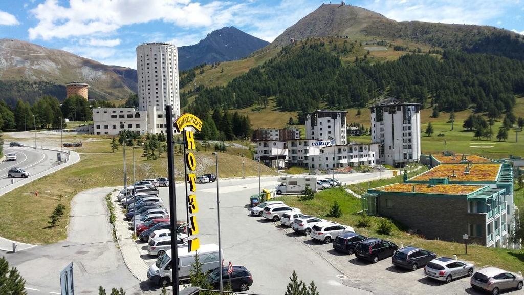 Hotel Biancaneve Colle Colle Sestriere Buitenkant foto