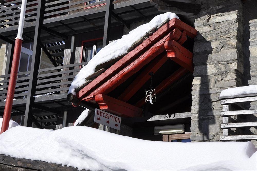 Hotel Biancaneve Colle Colle Sestriere Buitenkant foto