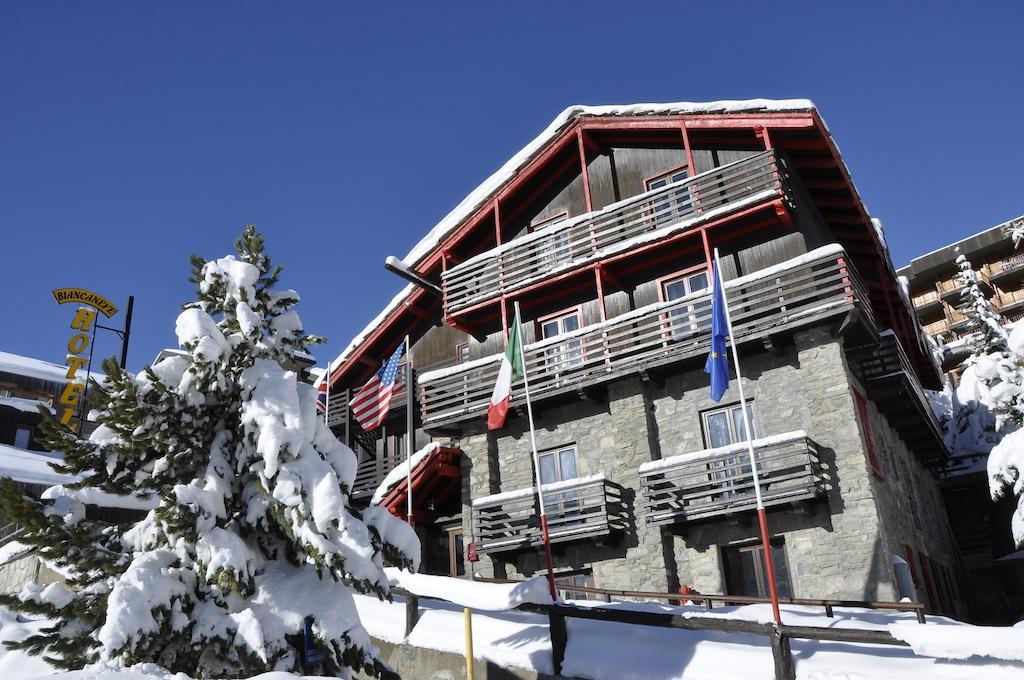 Hotel Biancaneve Colle Colle Sestriere Buitenkant foto